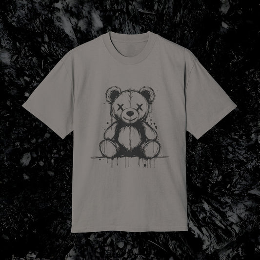 Chic Bear Graphic Tee for Casual Style