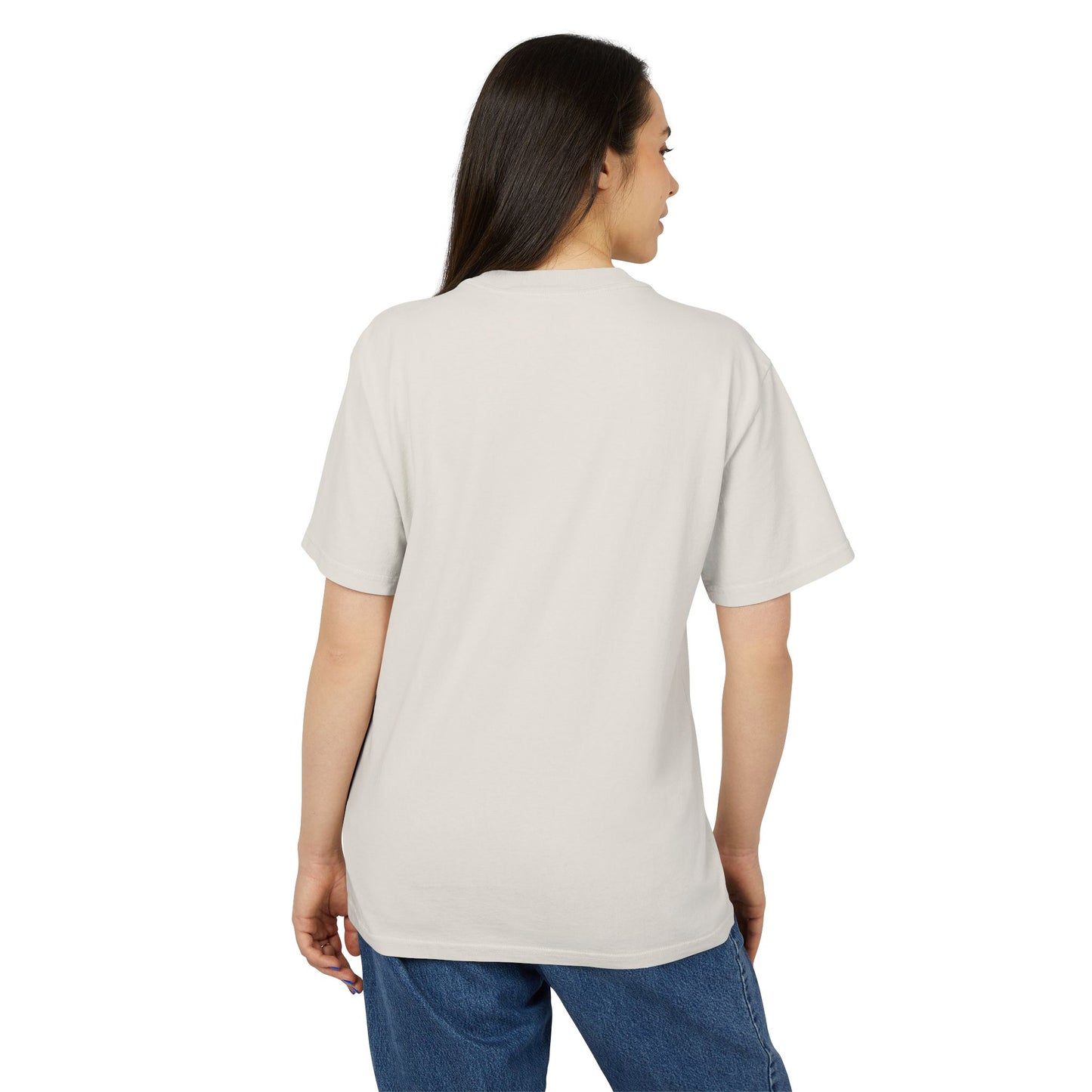 Chic Bear Graphic Tee for Casual Style