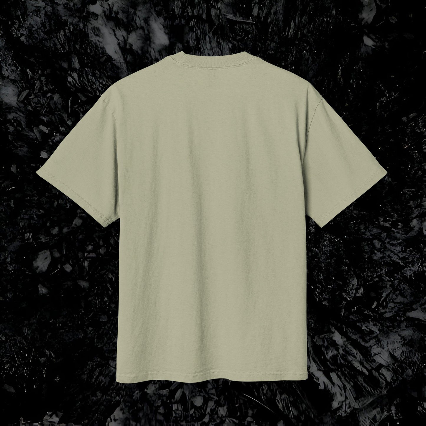 Chic Bear Graphic Tee for Casual Style