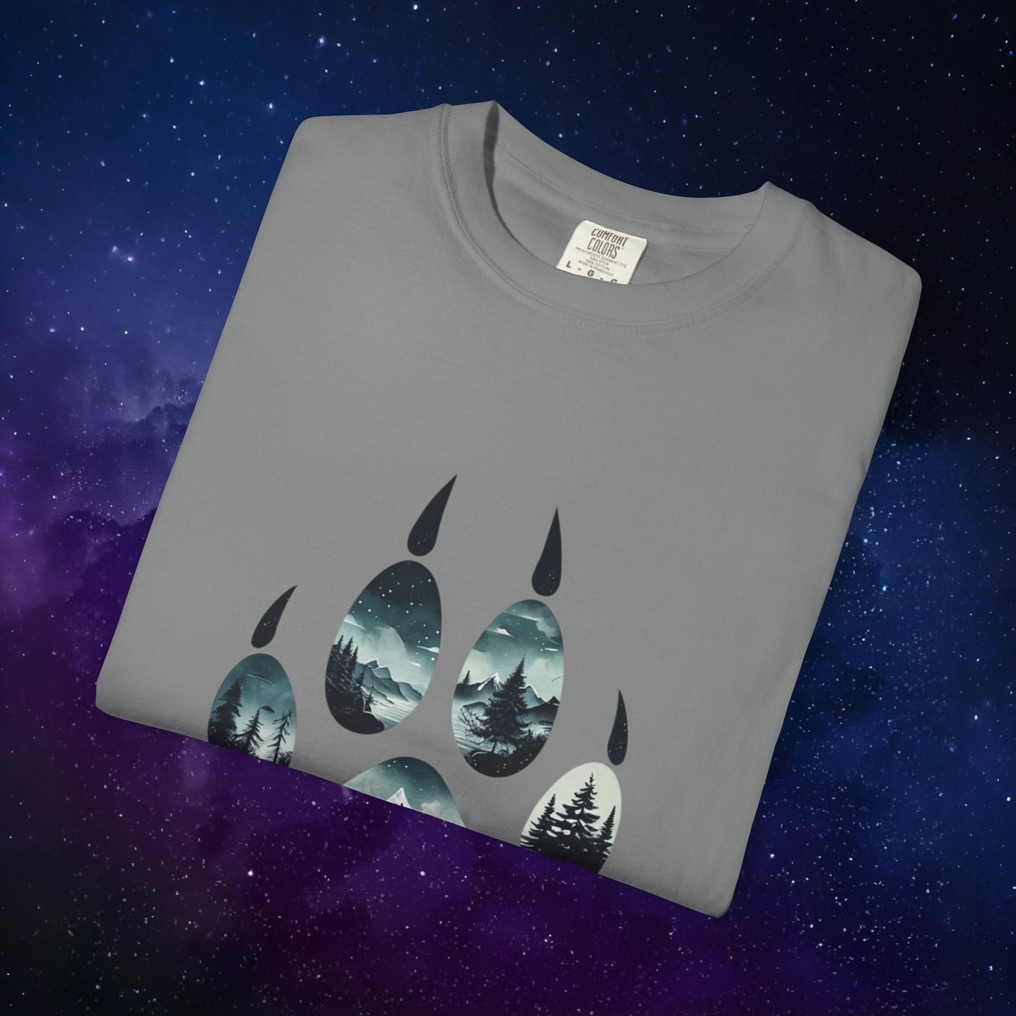 Mystic Wolf Paw Wilderness T-shirt -Night Landscape Graphic Tee, Nature Adventure Apparel for Hikers & Outdoor Lovers - Ethereal Mountain Print