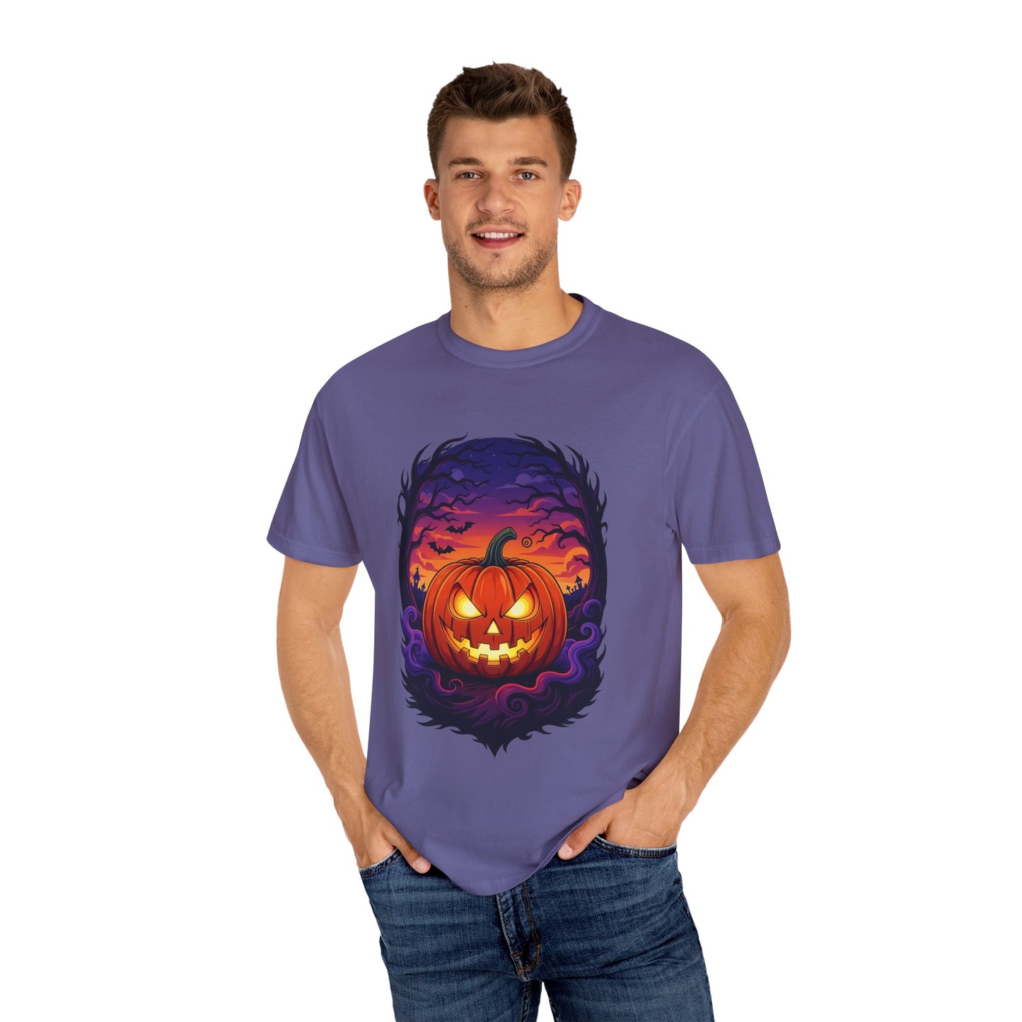 Halloween Pumpkin Graphic Tee, Unisex T-Shirt for Fall, Spooky Season Apparel, Trick or Treat Gift, Comfortable Everyday Wear