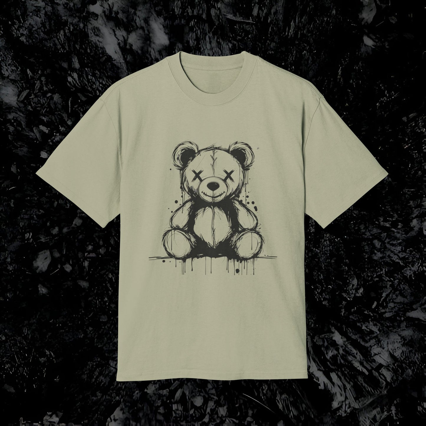 Chic Bear Graphic Tee for Casual Style