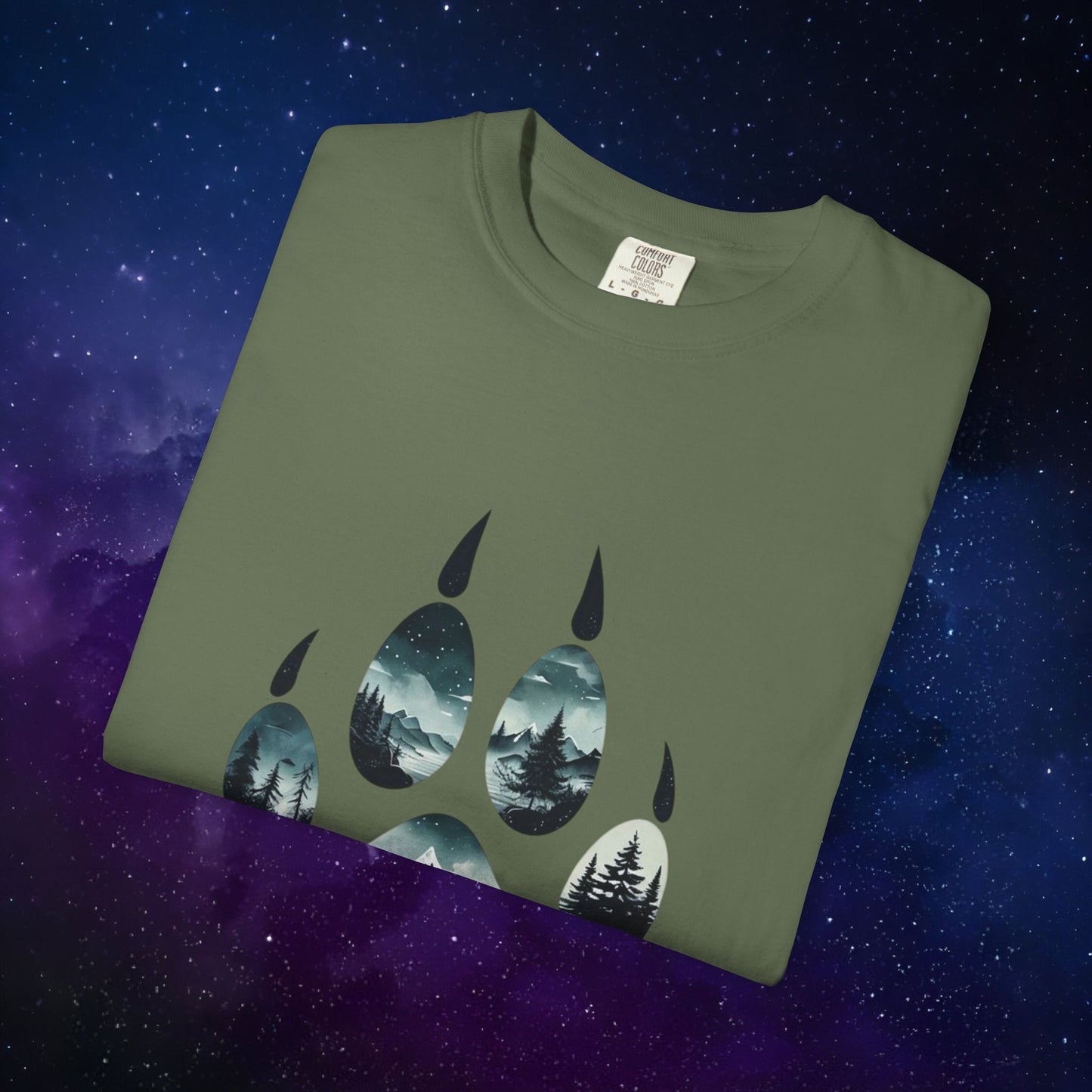 Mystic Wolf Paw Wilderness T-shirt -Night Landscape Graphic Tee, Nature Adventure Apparel for Hikers & Outdoor Lovers - Ethereal Mountain Print