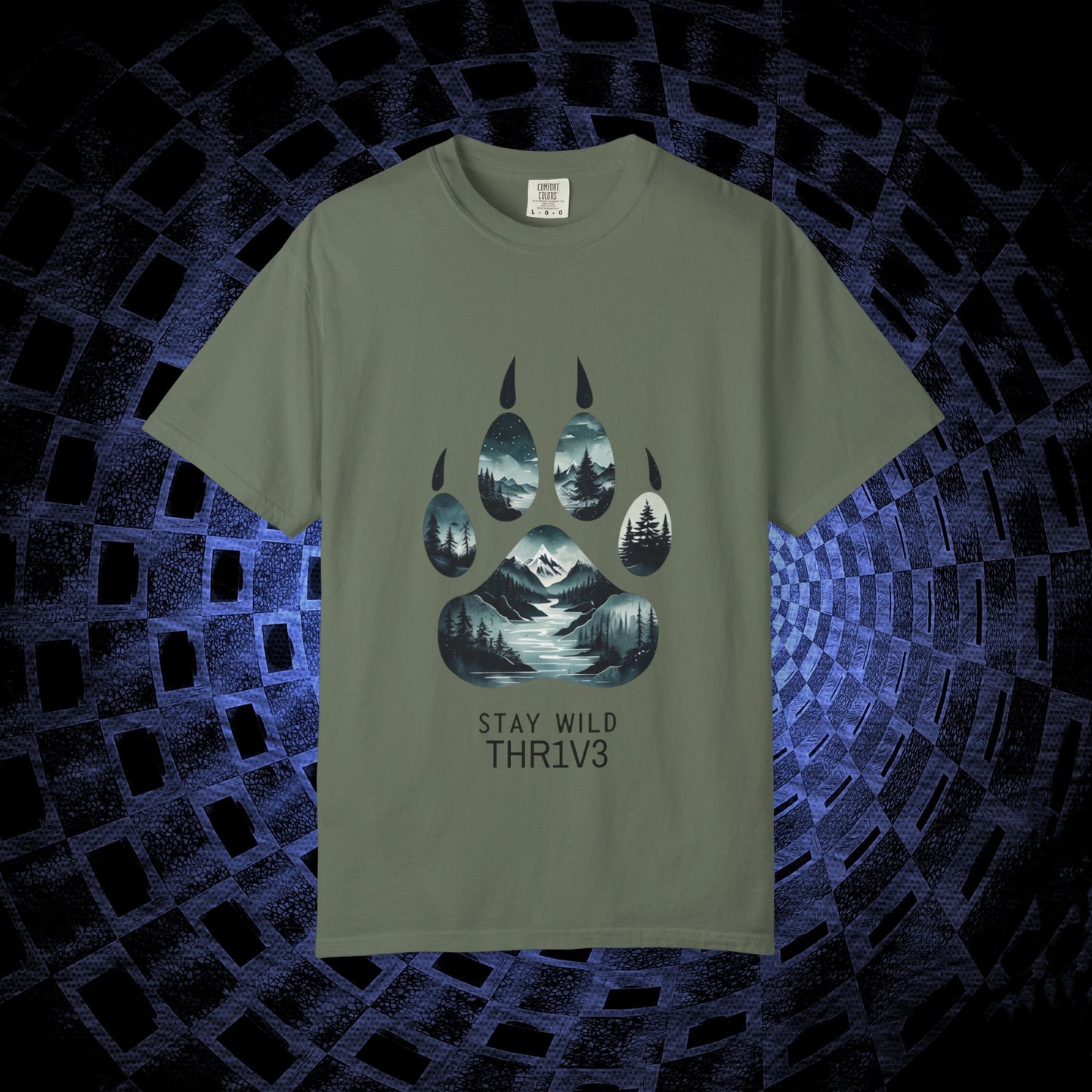 Mystic Wolf Paw Wilderness T-shirt -Night Landscape Graphic Tee, Nature Adventure Apparel for Hikers & Outdoor Lovers - Ethereal Mountain Print
