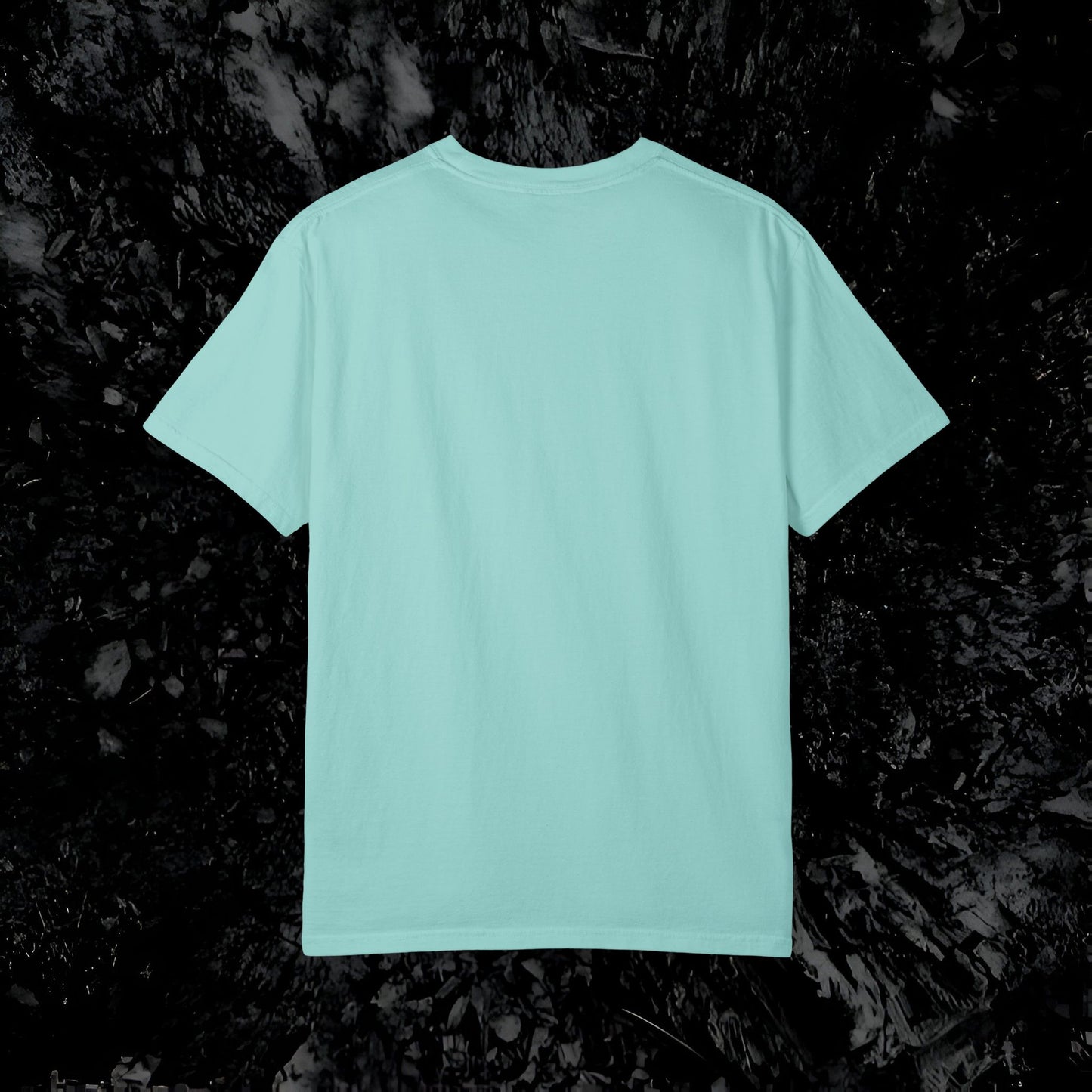 Mystic Wolf Paw Wilderness T-shirt -Night Landscape Graphic Tee, Nature Adventure Apparel for Hikers & Outdoor Lovers - Ethereal Mountain Print