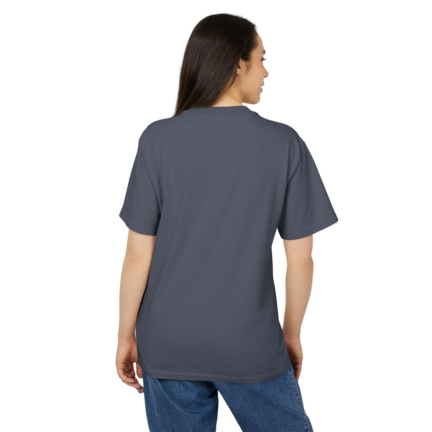 Chic Bear Graphic Tee for Casual Style