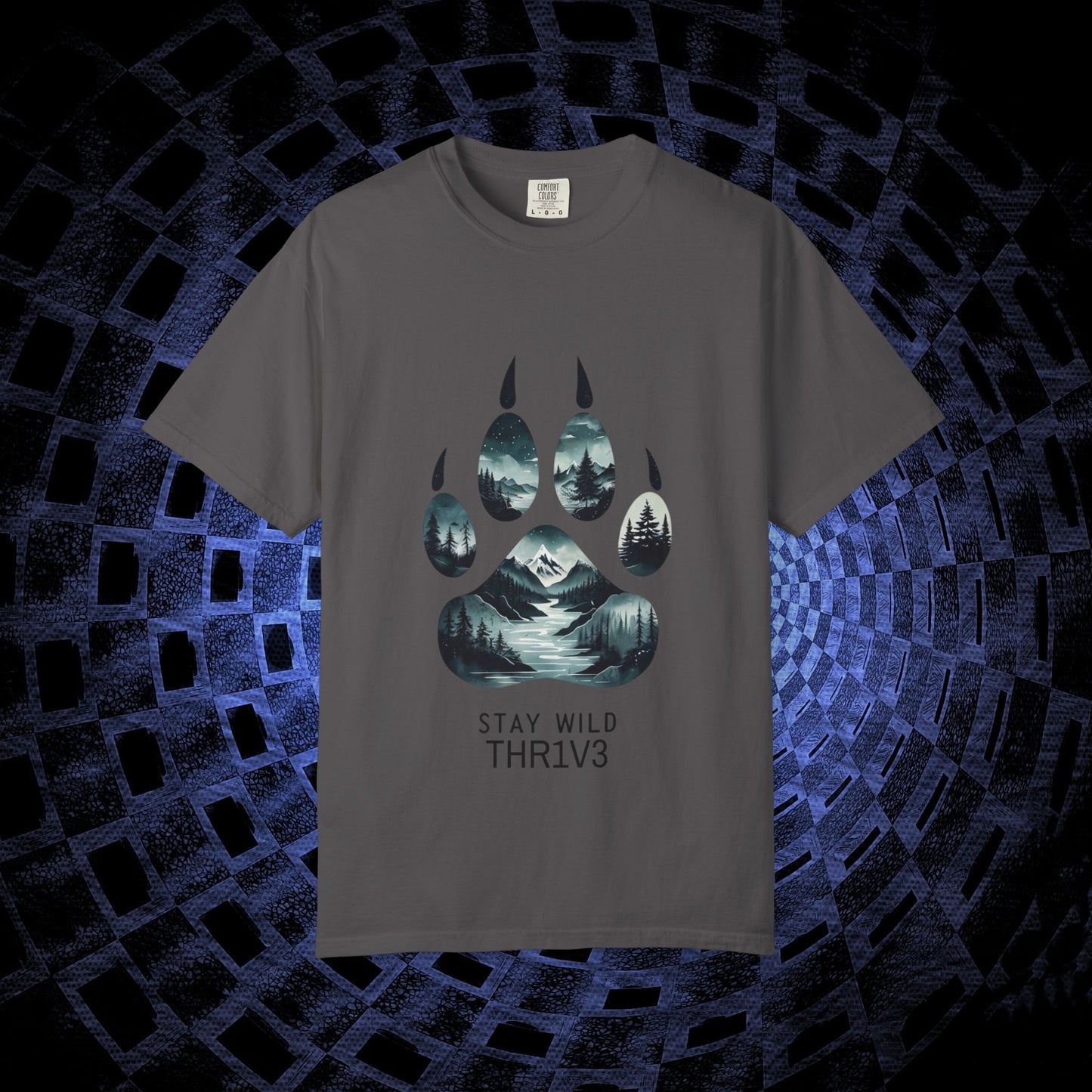 Mystic Wolf Paw Wilderness T-shirt -Night Landscape Graphic Tee, Nature Adventure Apparel for Hikers & Outdoor Lovers - Ethereal Mountain Print