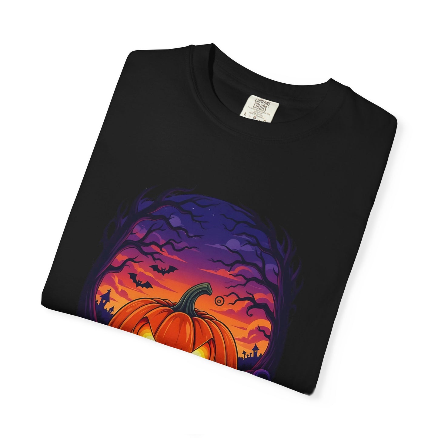 Halloween Pumpkin Graphic Tee, Unisex T-Shirt for Fall, Spooky Season Apparel, Trick or Treat Gift, Comfortable Everyday Wear