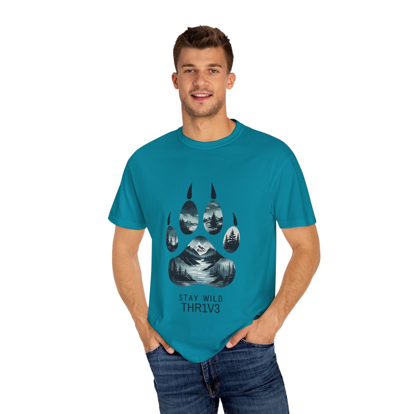 Mystic Wolf Paw Wilderness T-shirt -Night Landscape Graphic Tee, Nature Adventure Apparel for Hikers & Outdoor Lovers - Ethereal Mountain Print