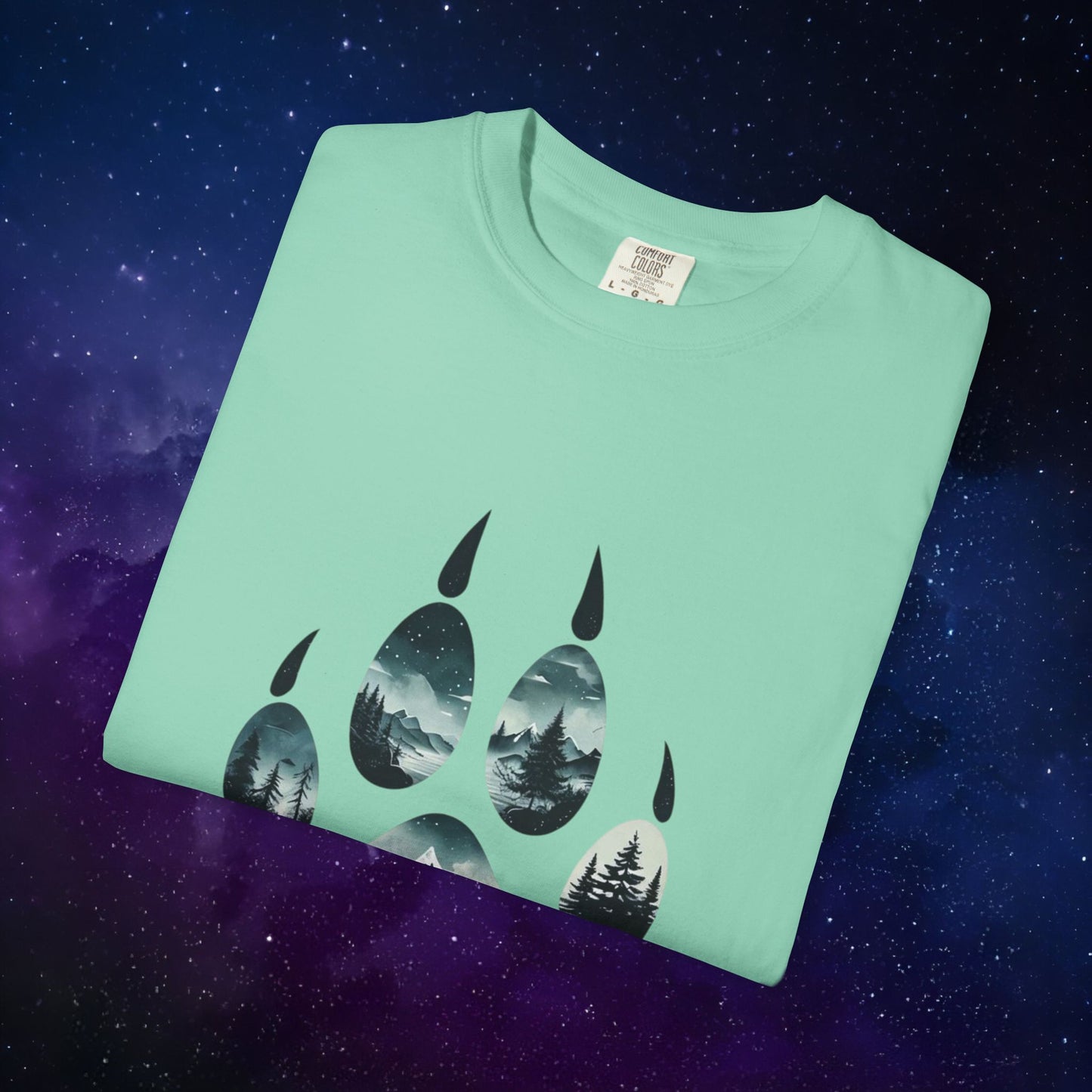 Mystic Wolf Paw Wilderness T-shirt -Night Landscape Graphic Tee, Nature Adventure Apparel for Hikers & Outdoor Lovers - Ethereal Mountain Print