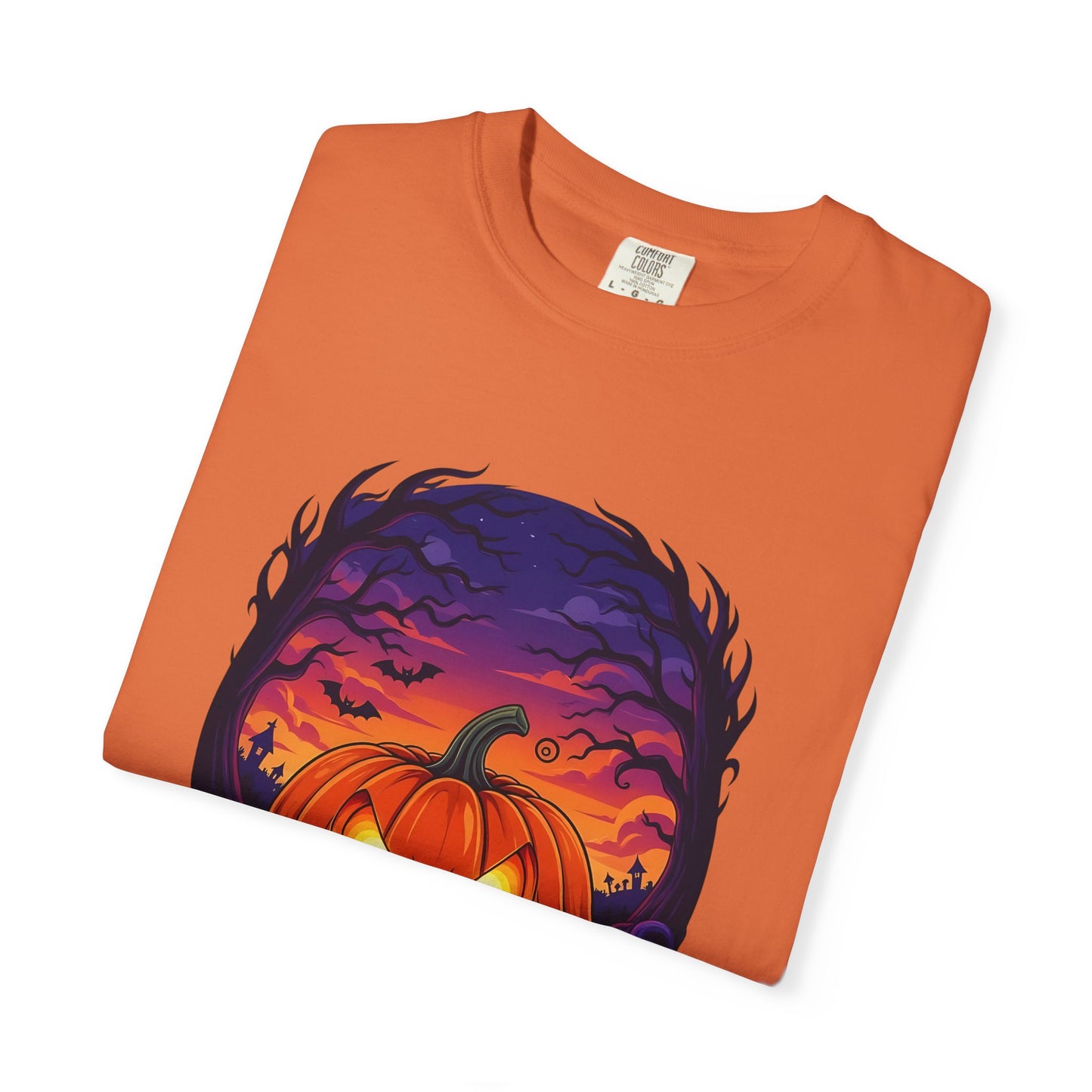 Halloween Pumpkin Graphic Tee, Unisex T-Shirt for Fall, Spooky Season Apparel, Trick or Treat Gift, Comfortable Everyday Wear