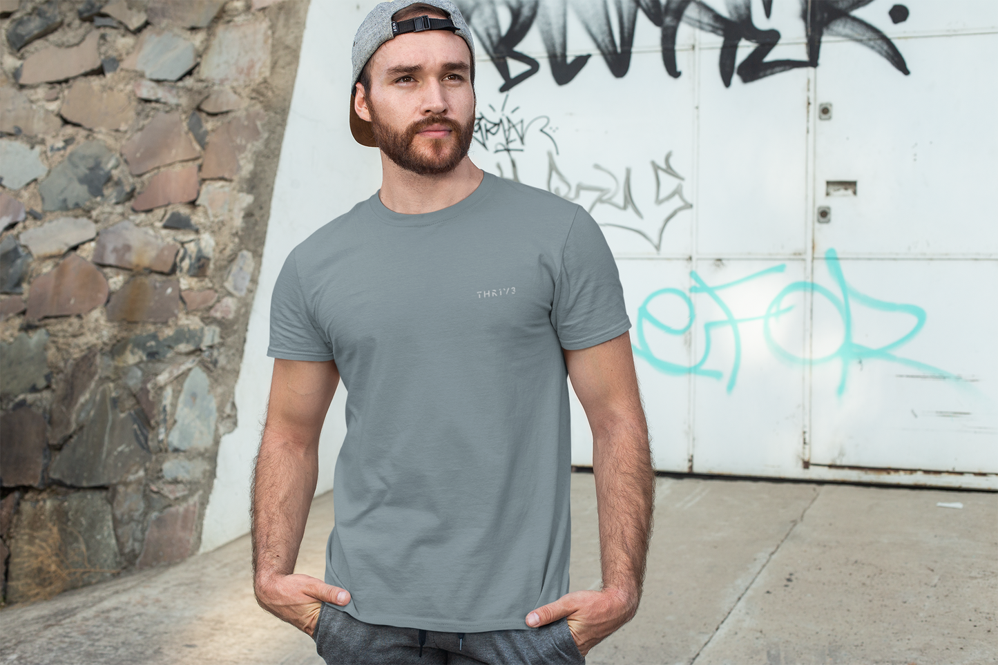 Motivational Streetstyle T-shirt - Smart Mindset & Inspiration