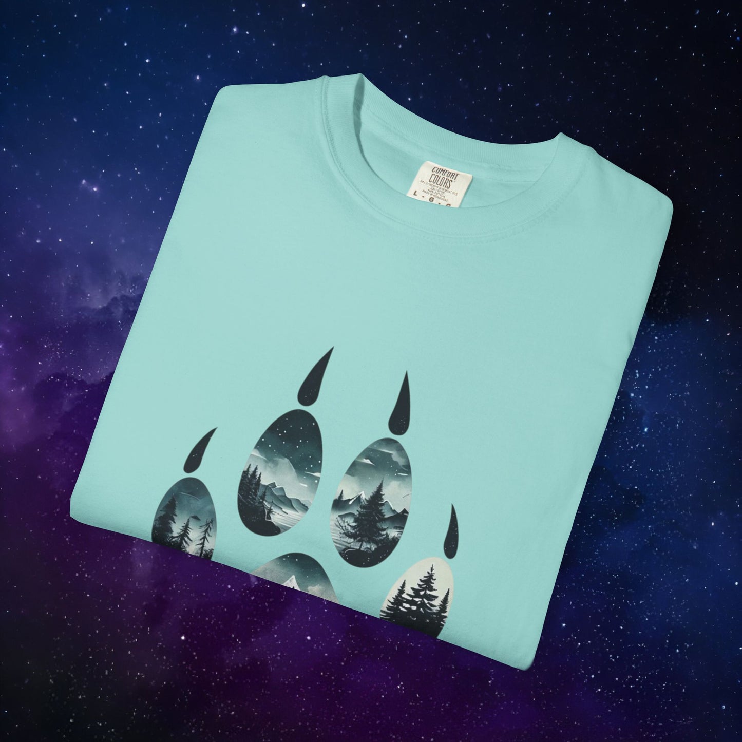 Mystic Wolf Paw Wilderness T-shirt -Night Landscape Graphic Tee, Nature Adventure Apparel for Hikers & Outdoor Lovers - Ethereal Mountain Print