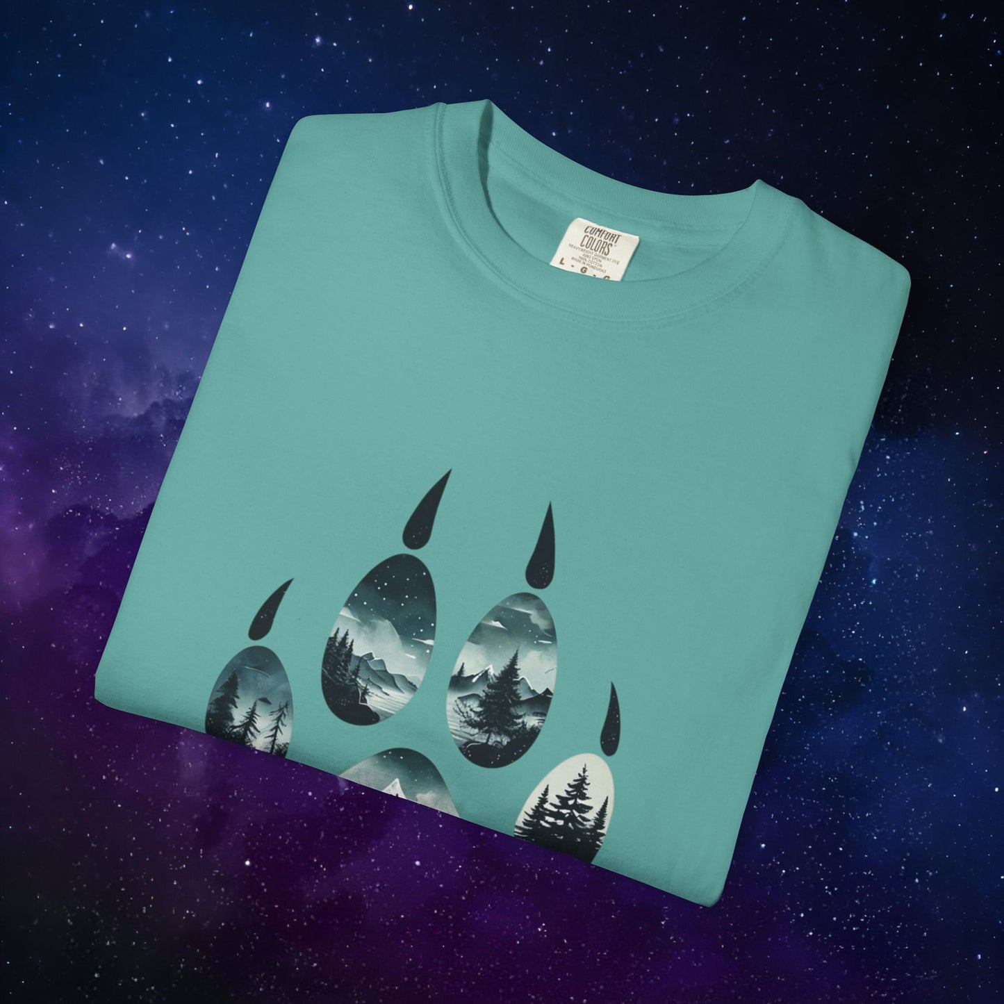 Mystic Wolf Paw Wilderness T-shirt -Night Landscape Graphic Tee, Nature Adventure Apparel for Hikers & Outdoor Lovers - Ethereal Mountain Print