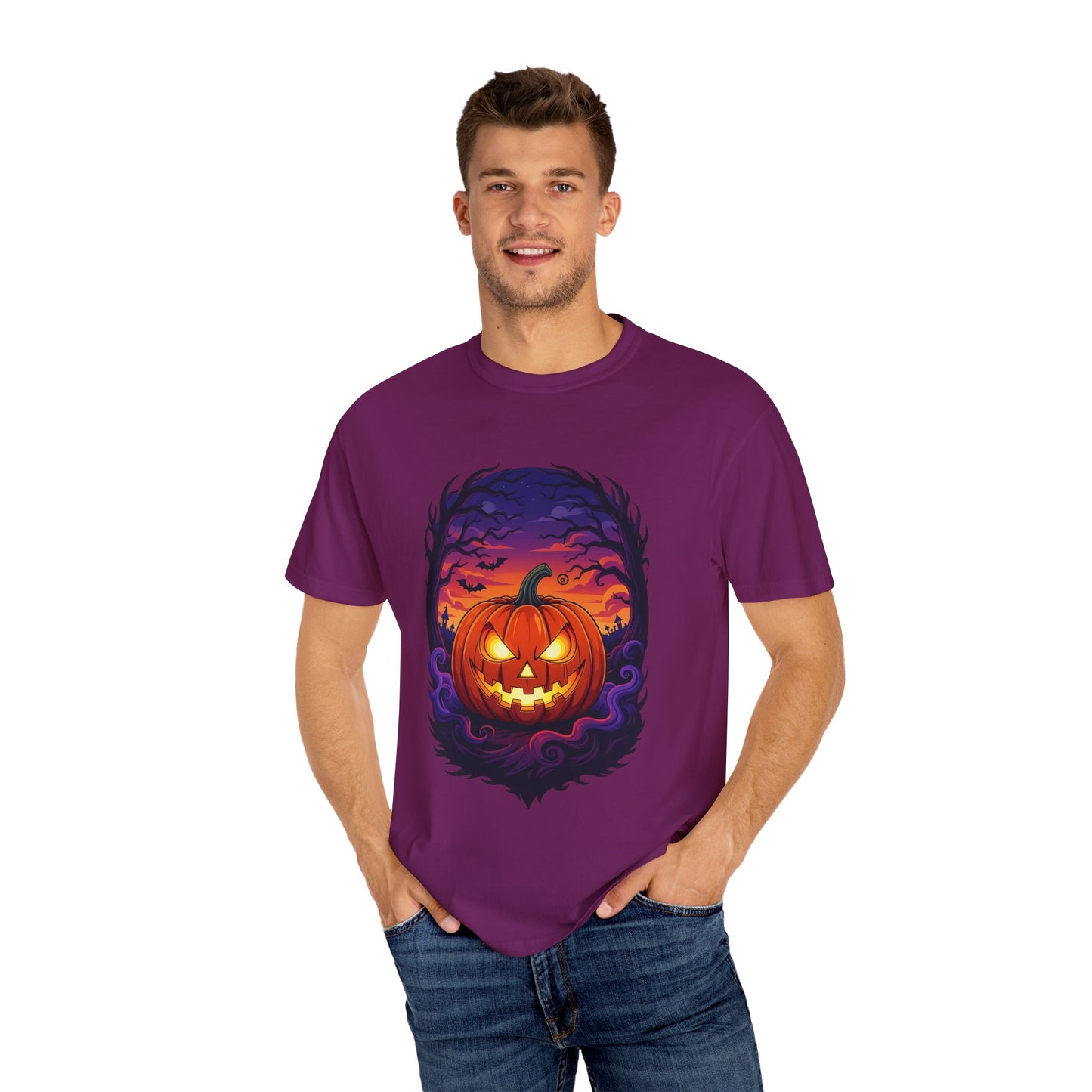 Halloween Pumpkin Graphic Tee, Unisex T-Shirt for Fall, Spooky Season Apparel, Trick or Treat Gift, Comfortable Everyday Wear