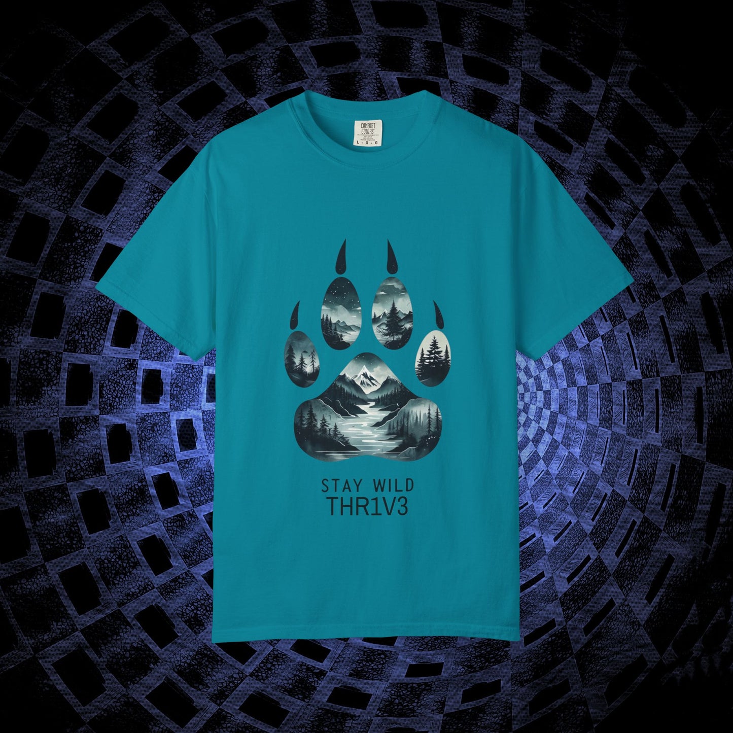 Mystic Wolf Paw Wilderness T-shirt -Night Landscape Graphic Tee, Nature Adventure Apparel for Hikers & Outdoor Lovers - Ethereal Mountain Print