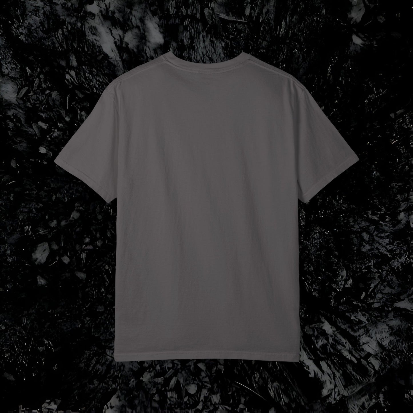 Mystic Wolf Paw Wilderness T-shirt -Night Landscape Graphic Tee, Nature Adventure Apparel for Hikers & Outdoor Lovers - Ethereal Mountain Print