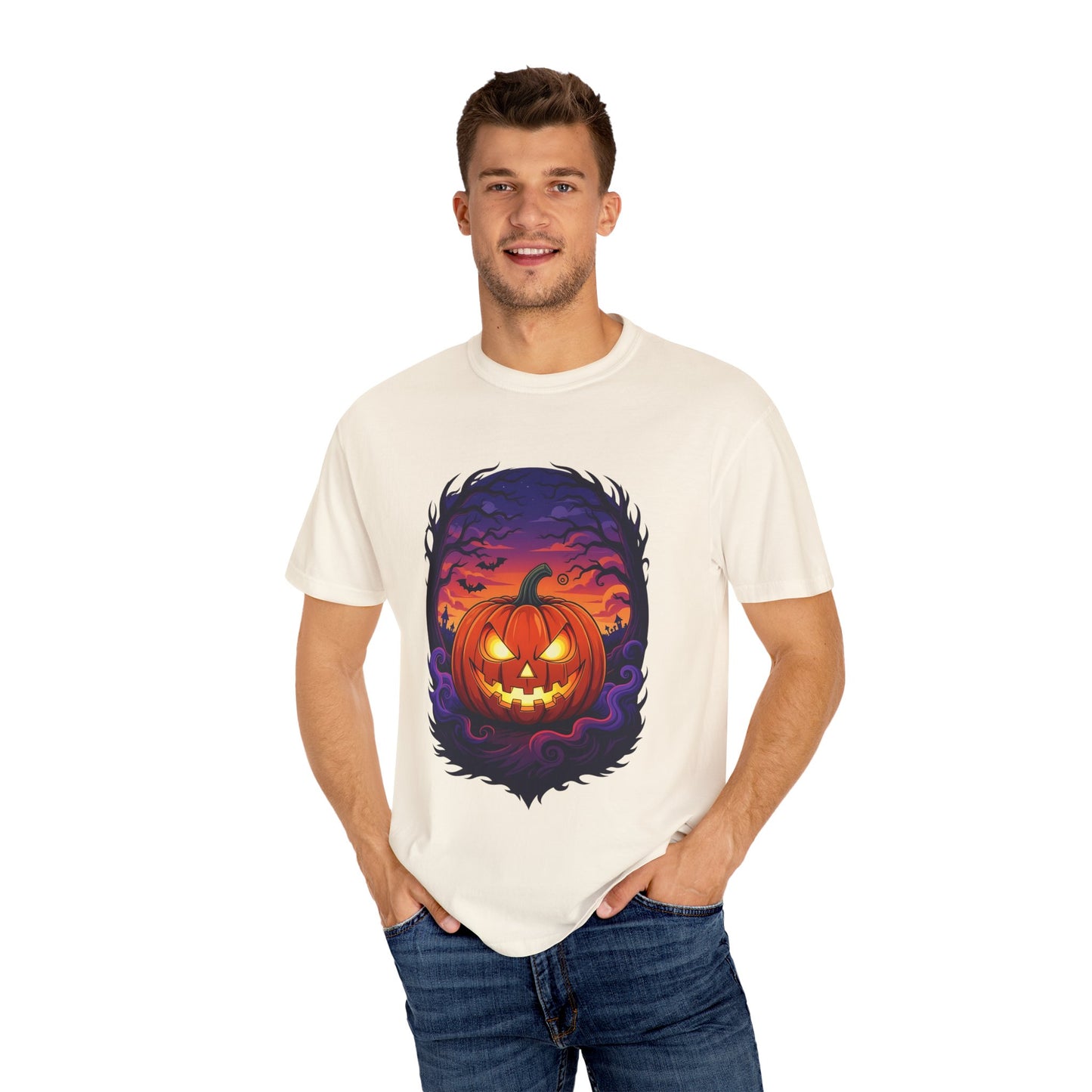 Halloween Pumpkin Graphic Tee, Unisex T-Shirt for Fall, Spooky Season Apparel, Trick or Treat Gift, Comfortable Everyday Wear